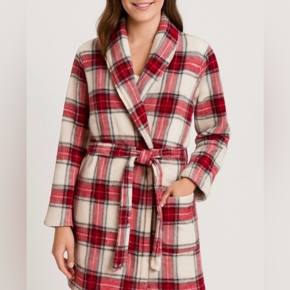 Pottery Barn Winslow Plaid Plush Robe Size Medium BNWT